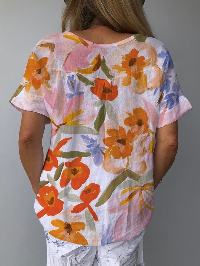 Maisie™ | Vibrant Floral V-neck Top