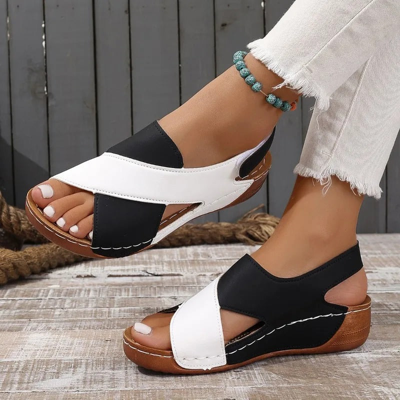 Wrenley™ | Cross-Strap Orthopedic Sandals